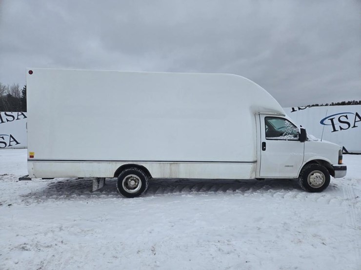 #60861-•-2014-gmc-4500-box-truck-image-6