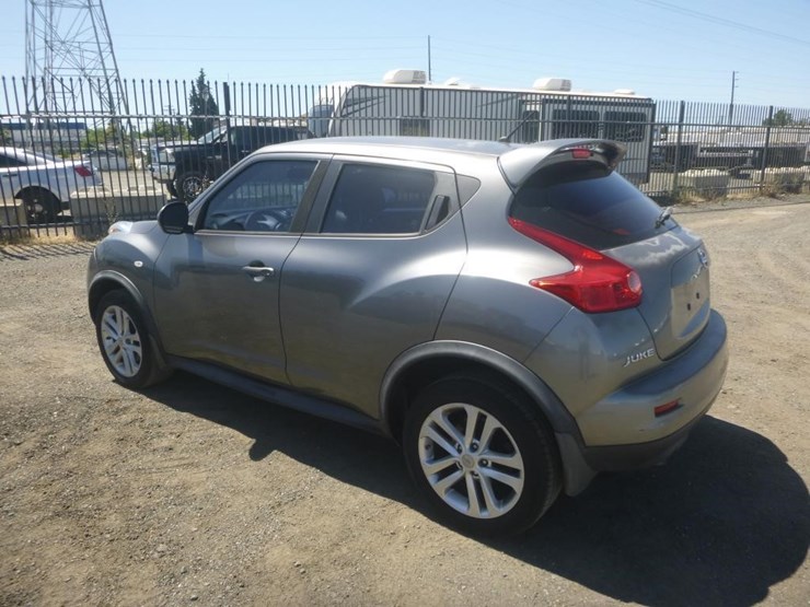 2013-nissan-juke-image-4