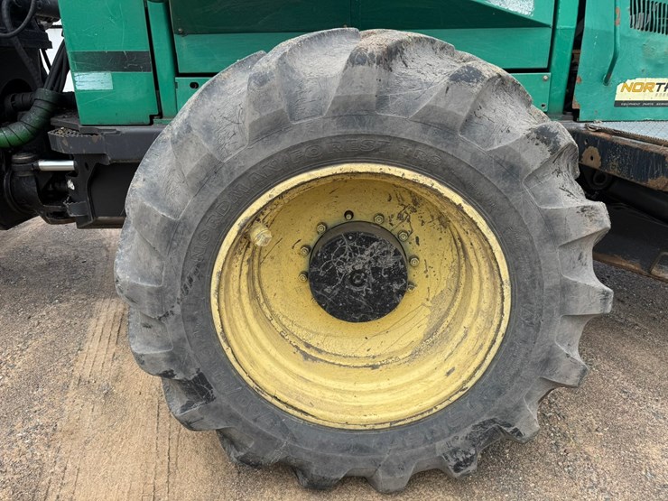 deere-1110d-image-72