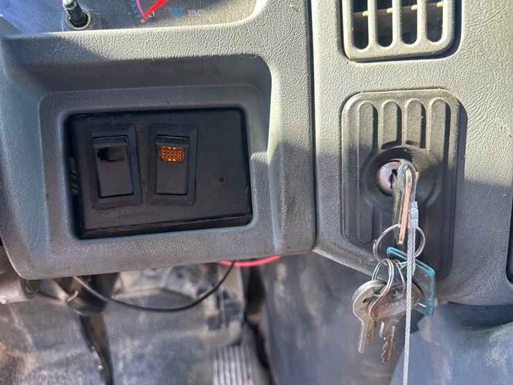 2007-international-durastar-4400-image-31