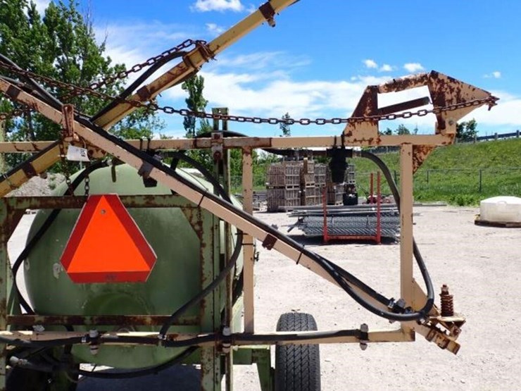 calsa-280-gal-tow-behind-sprayer-image-25