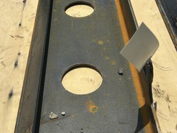 #46-•-mini-skid-steer-dingo-mounting-plate-image-4