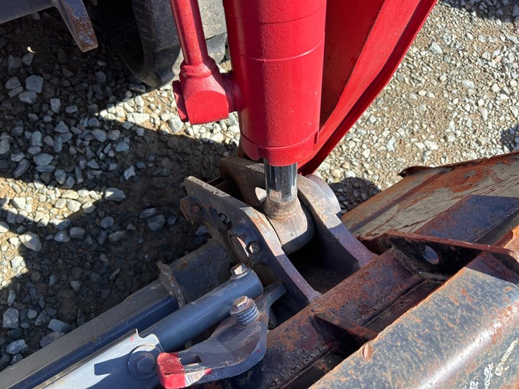 2019-takeuchi-tl10v2-image-14