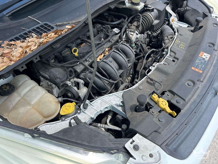 2015-ford-escape-image-9