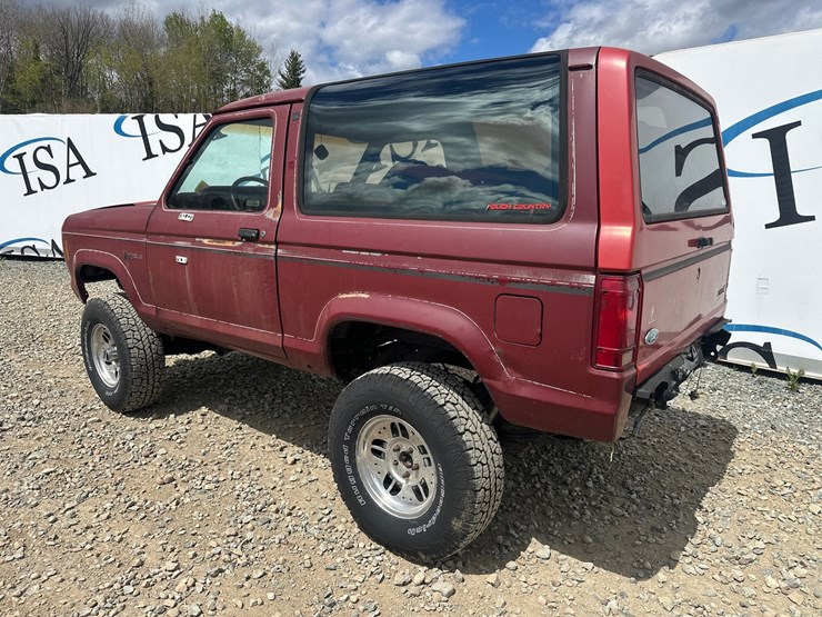 1988-ford-bronco-image-3
