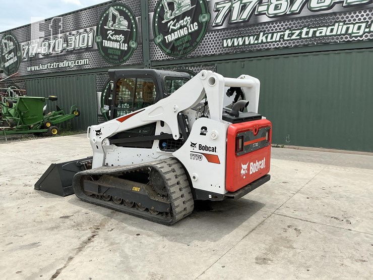 2023-bobcat-t770-image-2