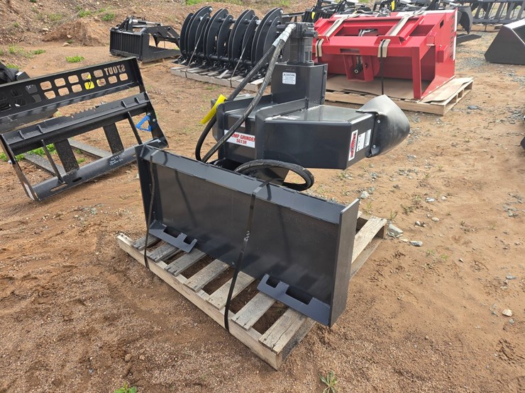 #6014-•-unused-stout-sg13r-skid-steer-stump-grinder-attachment-image-3