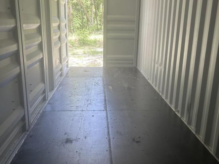 #38-•-40'-high-cube-conex-shipping-container---one-trip-image-12