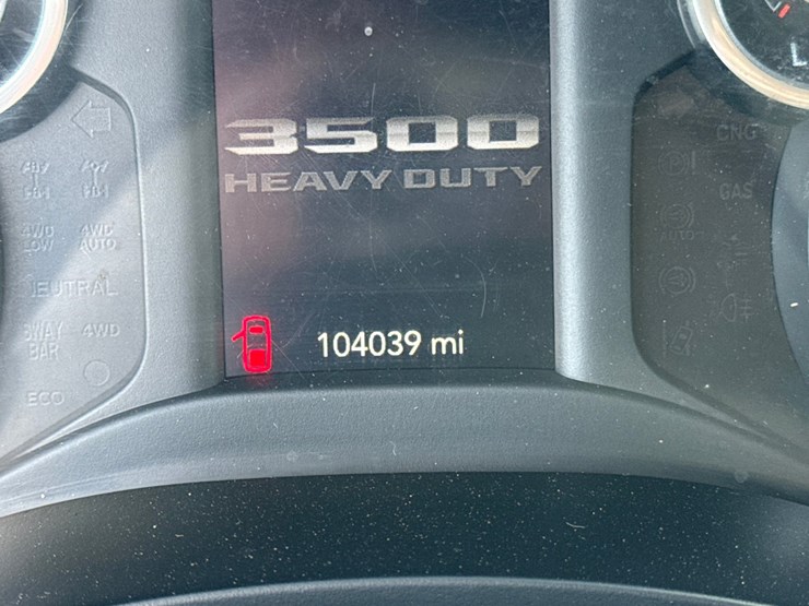 2019-dodge-3500-image-52