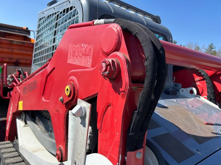 2019-takeuchi-tl10v2-image-21