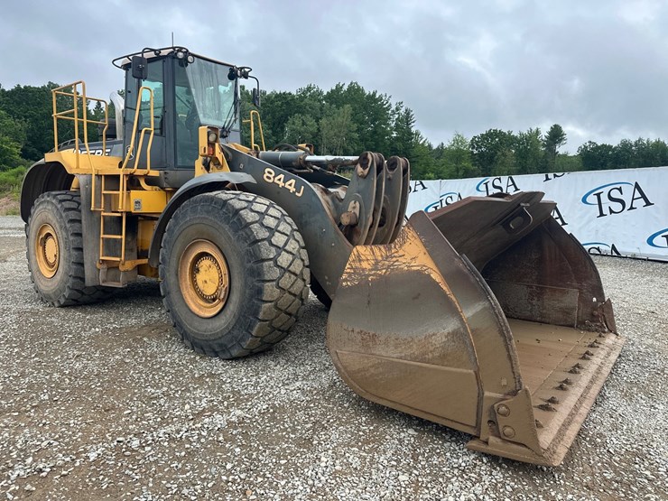 deere-844j-image-7