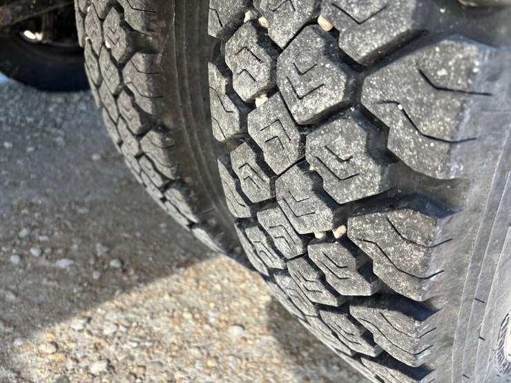 2004-ford-f450-image-88