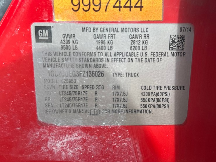 2015-chevrolet-silverado-2500hd-image-67