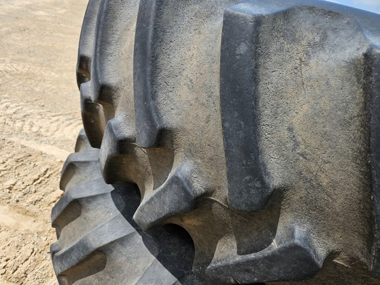 john-deere-8430-image-52