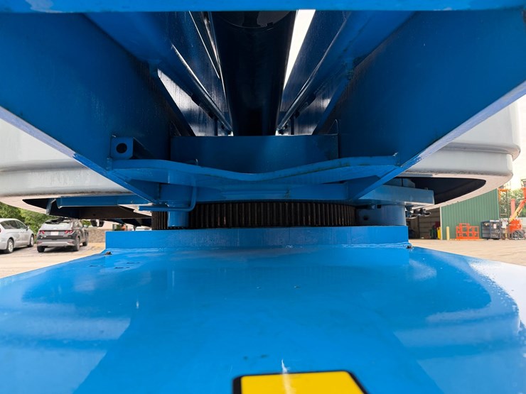 2013-genie-s80x-image-37