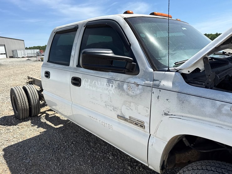 2007-chevrolet-2500-image-26
