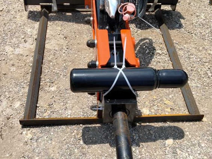 #96-•-hydraulic-hammer-skid-steer-attachment---rmh680-image-2
