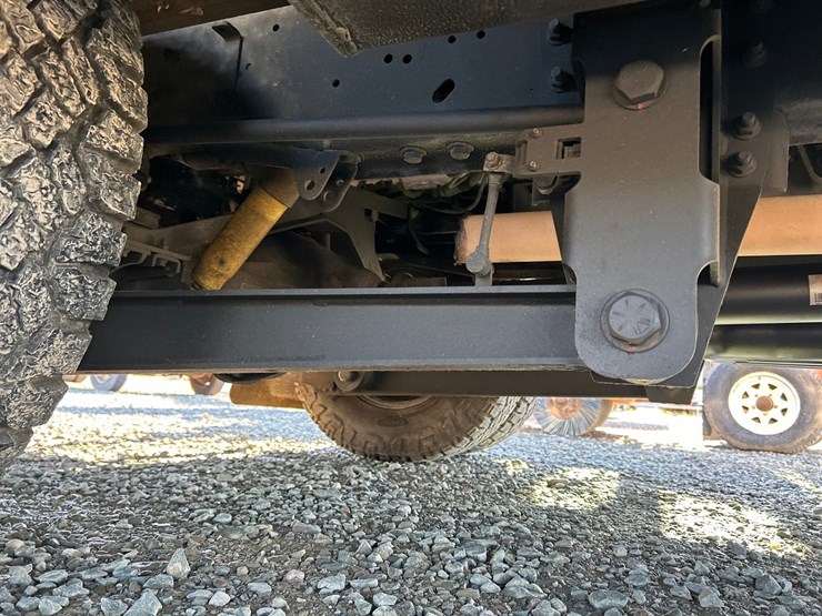2020-chevrolet-3500-image-30