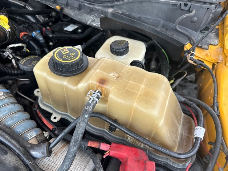 2019-ford-f550-image-48