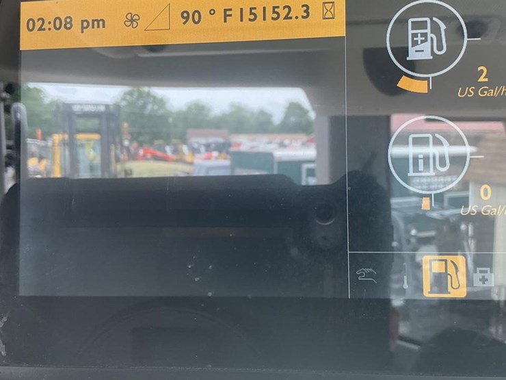2018-jcb-427-image-16
