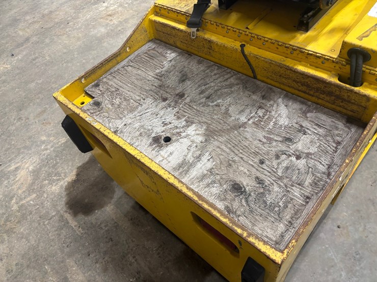 #2155-•-2017-mortec-t224-tugger-image-15