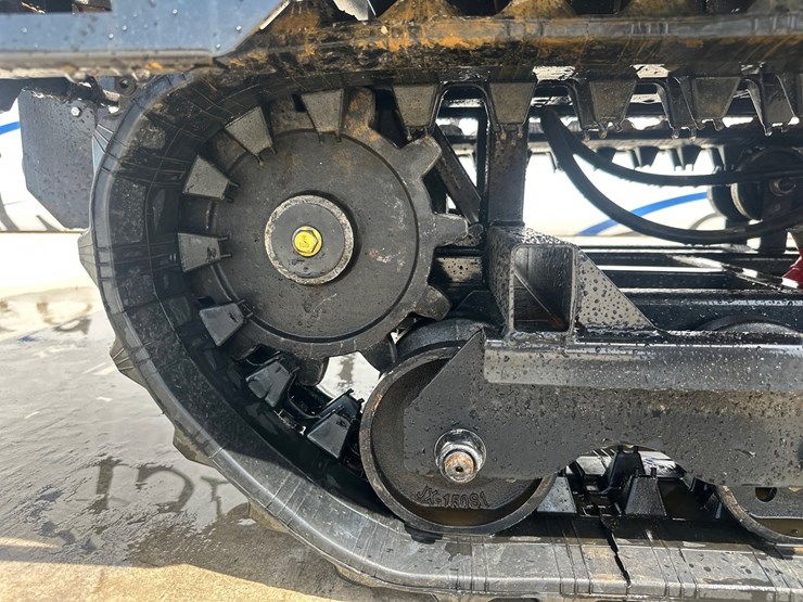 #5047-•-2026-j1500-crawler-dumper-image-26