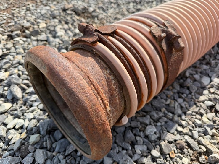 #4027-•-3-sections-of-heavy-duty-industrial-hose-w/-bauer-hose-fittings-image-10