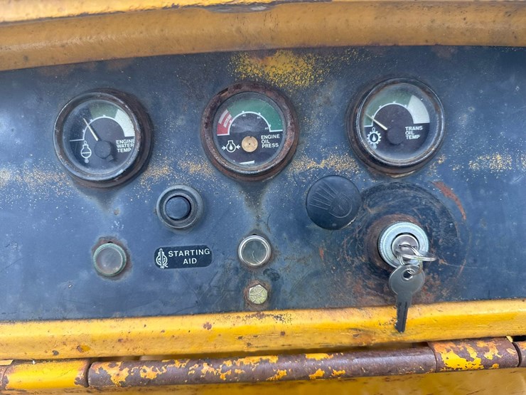 john-deere-450e-image-51