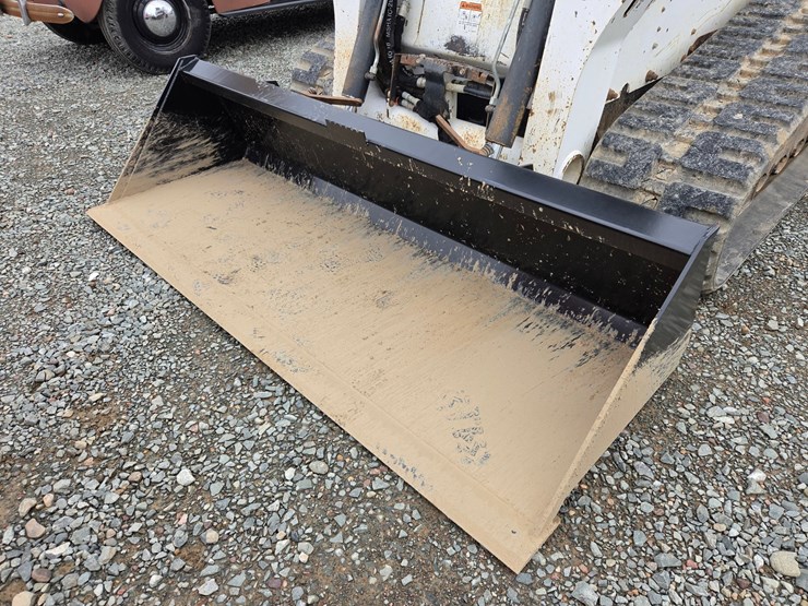 2020-bobcat-t740-image-9
