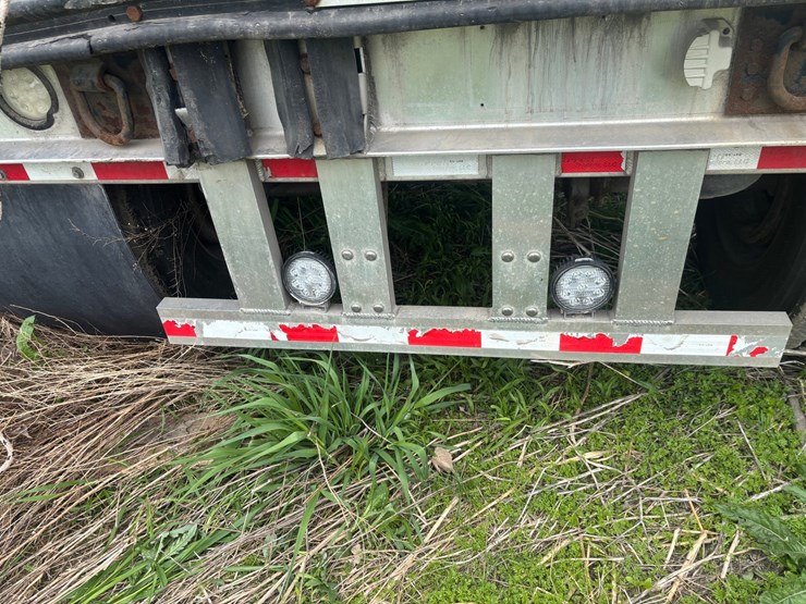 #2150-•-2017-barrett-53'-cattle-semi-trailer-image-72