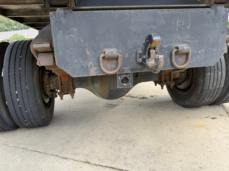 #1404-•-2006-gmc-6500-chip-box-truck-image-10