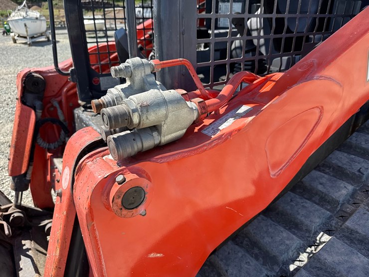 kubota-svl95-2s-image-18
