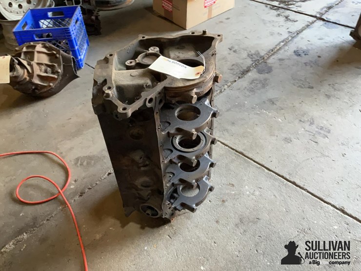 1972-ford-351-cleveland-2-bolt-standard-bore-main-block-image-3