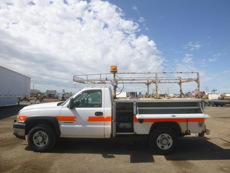 2007-chevrolet-2500-image-5