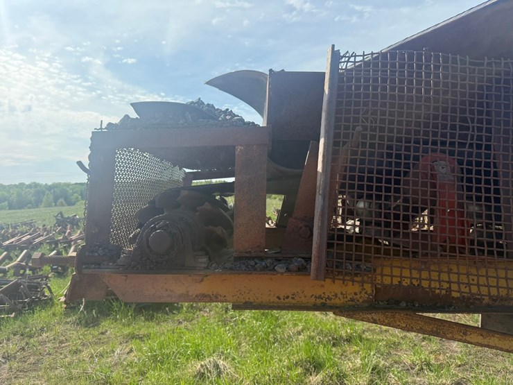 #1321-•-32"x70'-land-conveyer-image-11