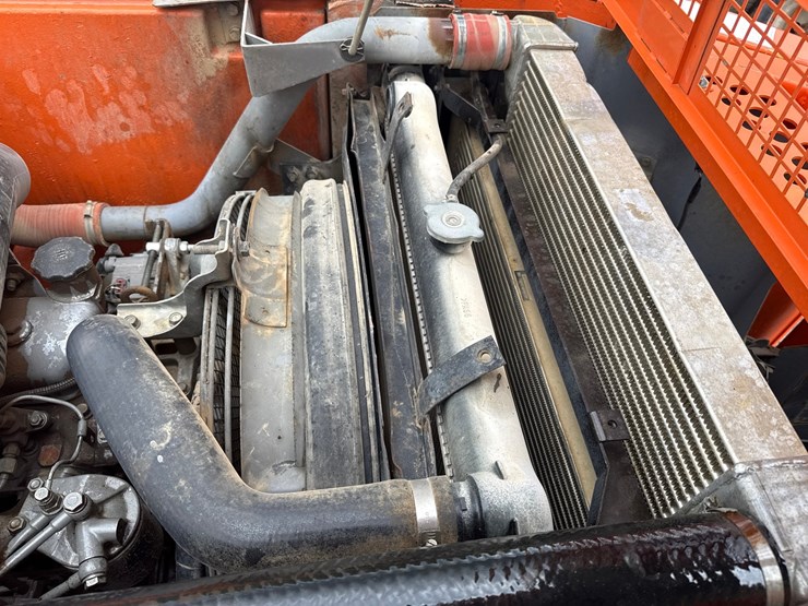 2006-hitachi-zx225-image-46