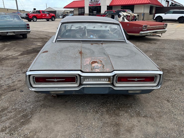 #2181-•-1964-ford-thunderbird-coupe-image-3