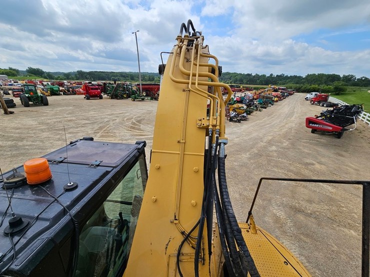 caterpillar-328d-lcr-image-48