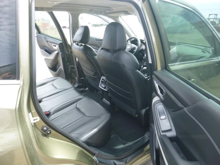 2023-subaru-forester-image-8