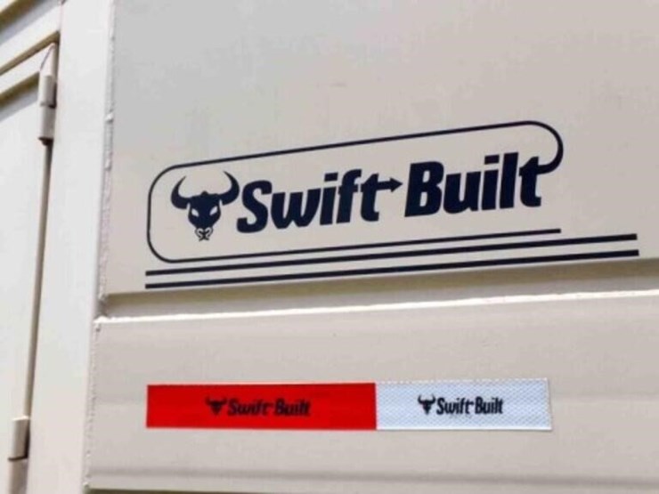2019-swift-built-stock/horse-trailer-image-19