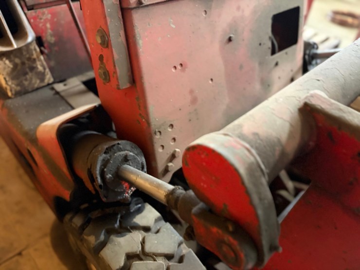 #1772-•-clark-forklift-image-20