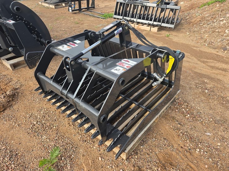 #6011-•-approx.-48"-unused-stout-48-3-skid-steer-rock-grapple-bucket-image-1