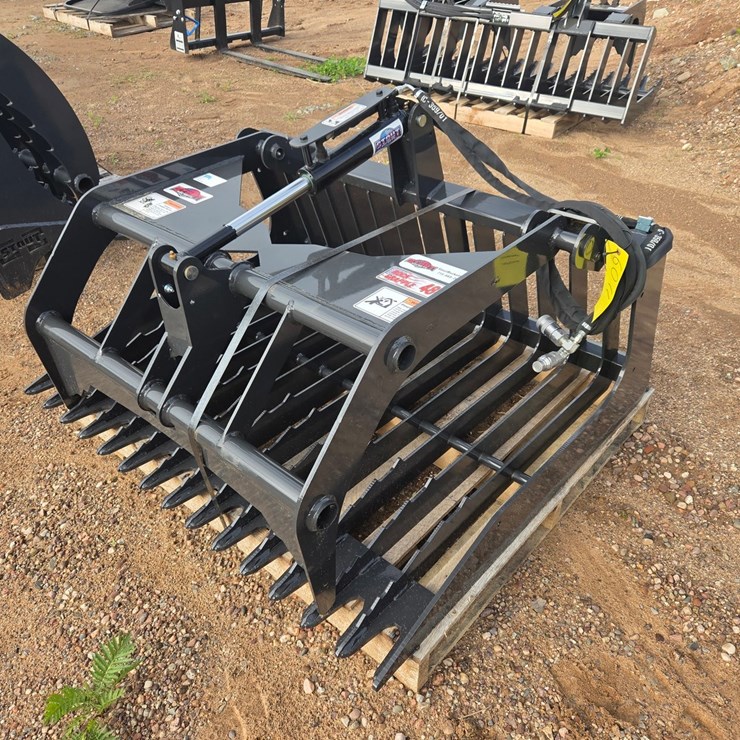 #6011 • Approx. 48" Unused Stout 48-3 Skid Steer Rock Grapple Bucket