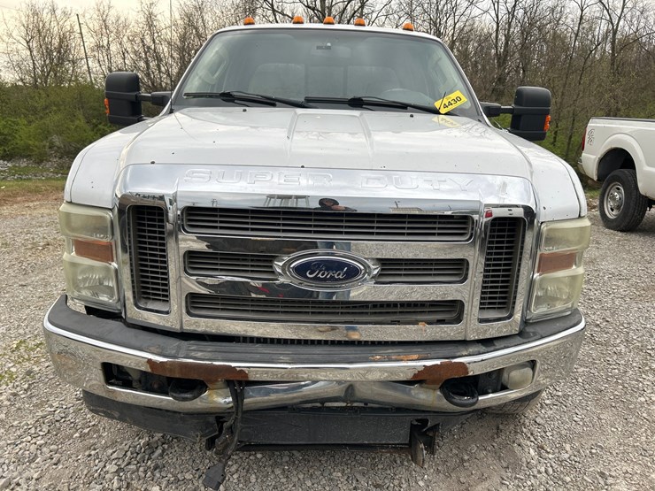 2008-ford-f350-image-8