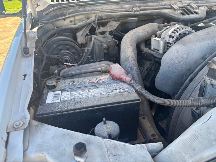 2004-ford-f450-image-31