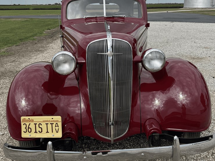 1936-chevrolet-two-door-sedan-image-6