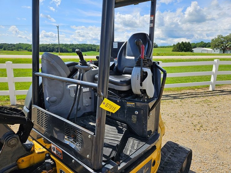 deere-35g-image-36