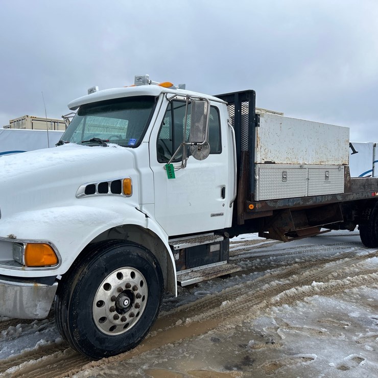 #60855 • 2002 Sterling Flatbed Truck