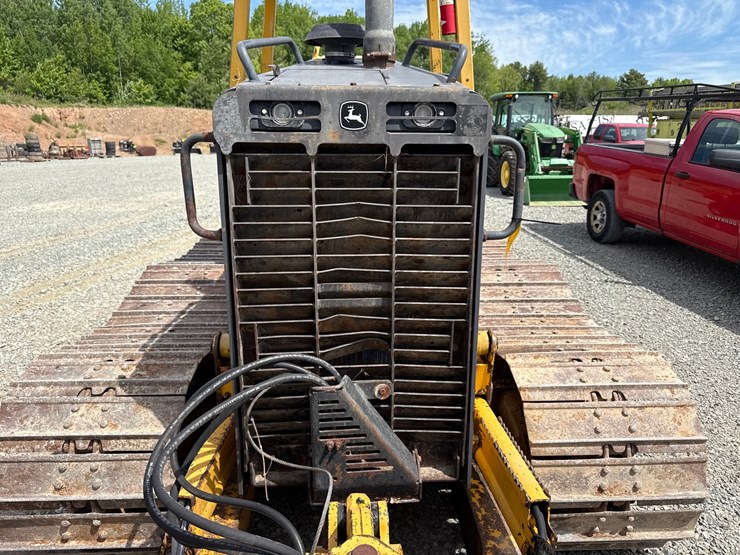 deere-550h-image-23