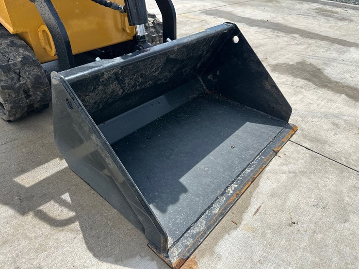 #5141-•-2025-agt-mx-crt23-mini-skid-steer-image-10